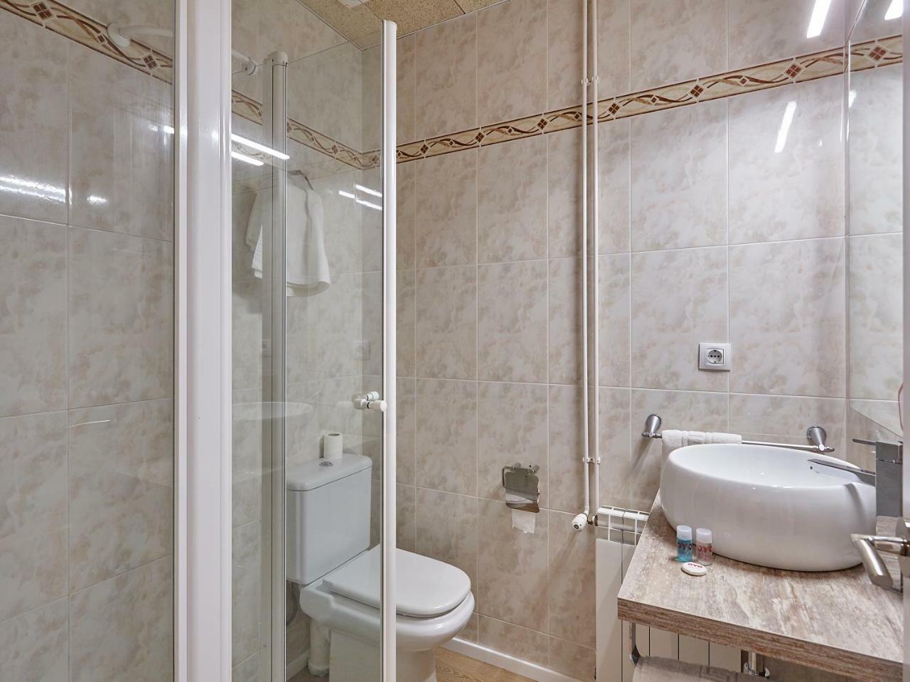 Hostal Nobadis Cervera Kültér fotó