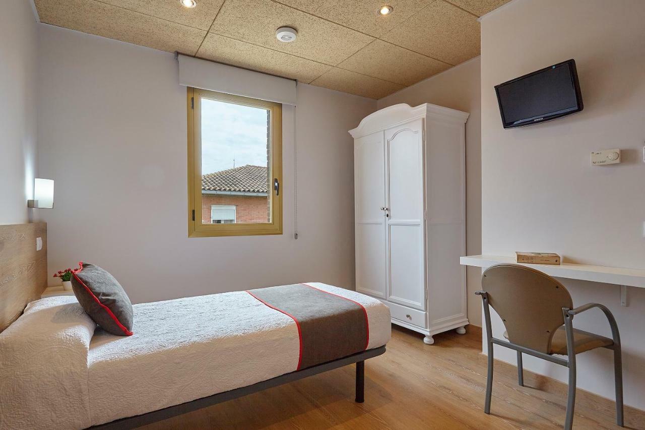 Hostal Nobadis Cervera Kültér fotó